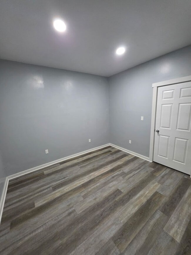 Photo - 1344 Oakes St Unit 1344