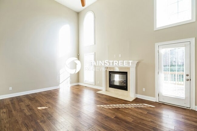 Photo - 3 Bedroom Pet-Friendly Home in Louisville,...