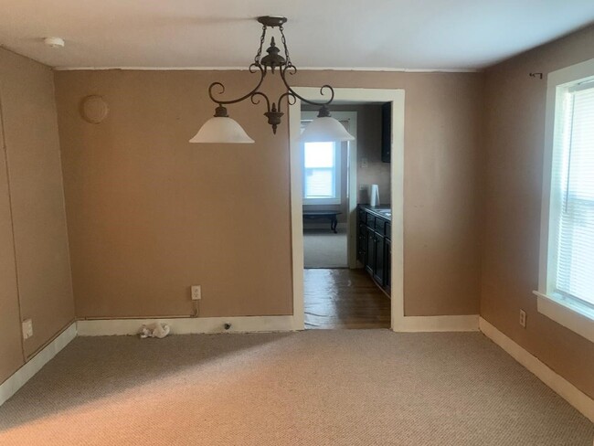 Photo - 110 Peeples St