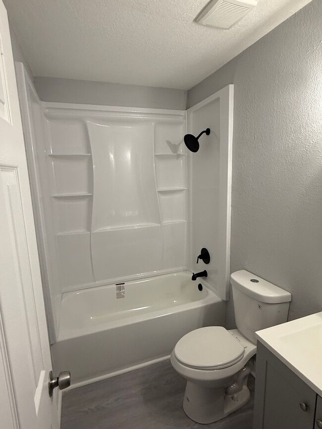 Photo - 315-317 Roselynn Lane Unit 317B