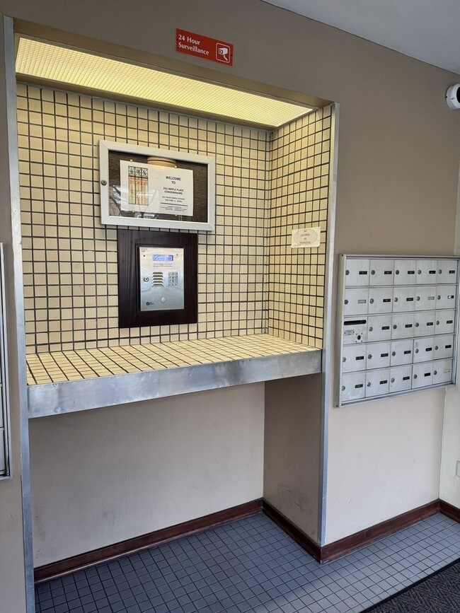 Photo - 201 S Maple Ave Unit 411