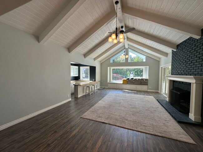 Photo - 1635 Larkfield Ave