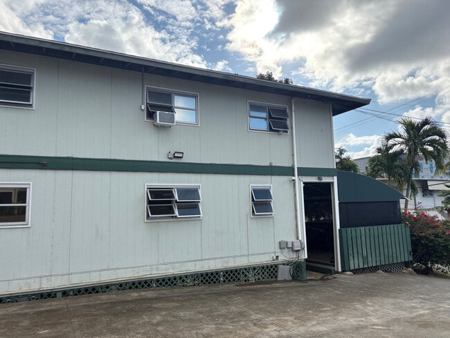 Photo - 2318 Seaview Ave