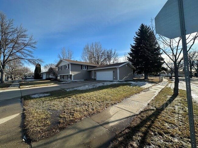 Photo - 1400 S 3rd St