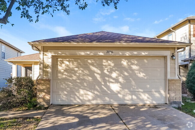 Building Photo - 20746 Desert Shadows Ln Rental