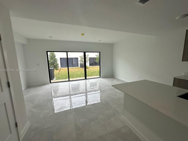1310 NW 5th St