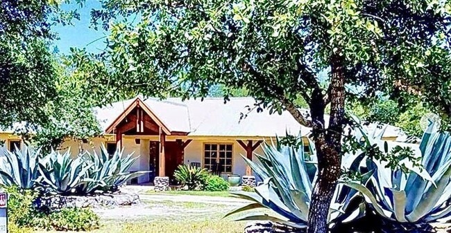 Photo - 3209 Crosswind Dr