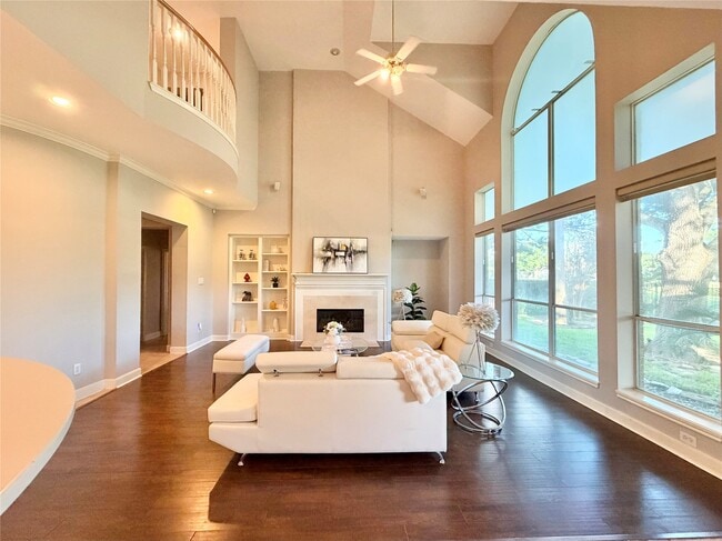 Photo - 24527 Bay Hill Blvd