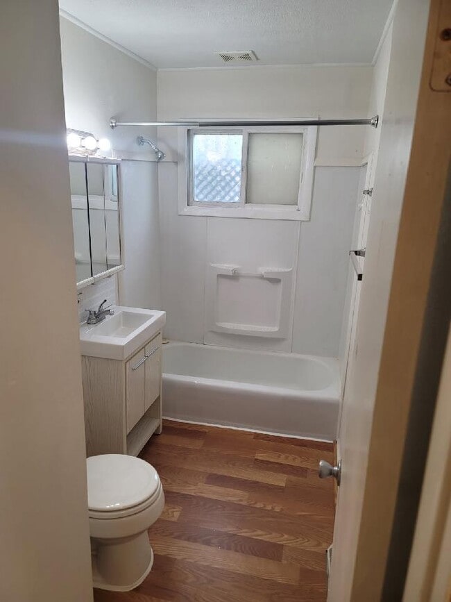 Photo - 225 12th St Unidad 1B