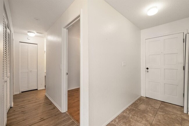 Photo - 200 Country Club Dr Unit 906