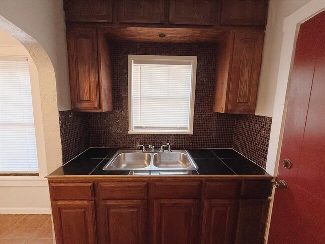 Photo - 1201 Military Ct