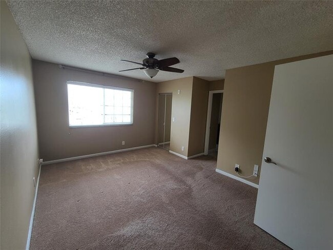 Photo - 1427 SW 48th Terrace