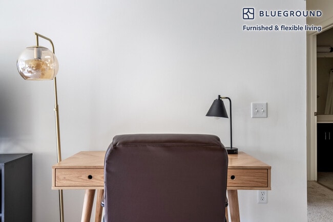 Photo - 333 Great River Rd Unit FL2-ID840