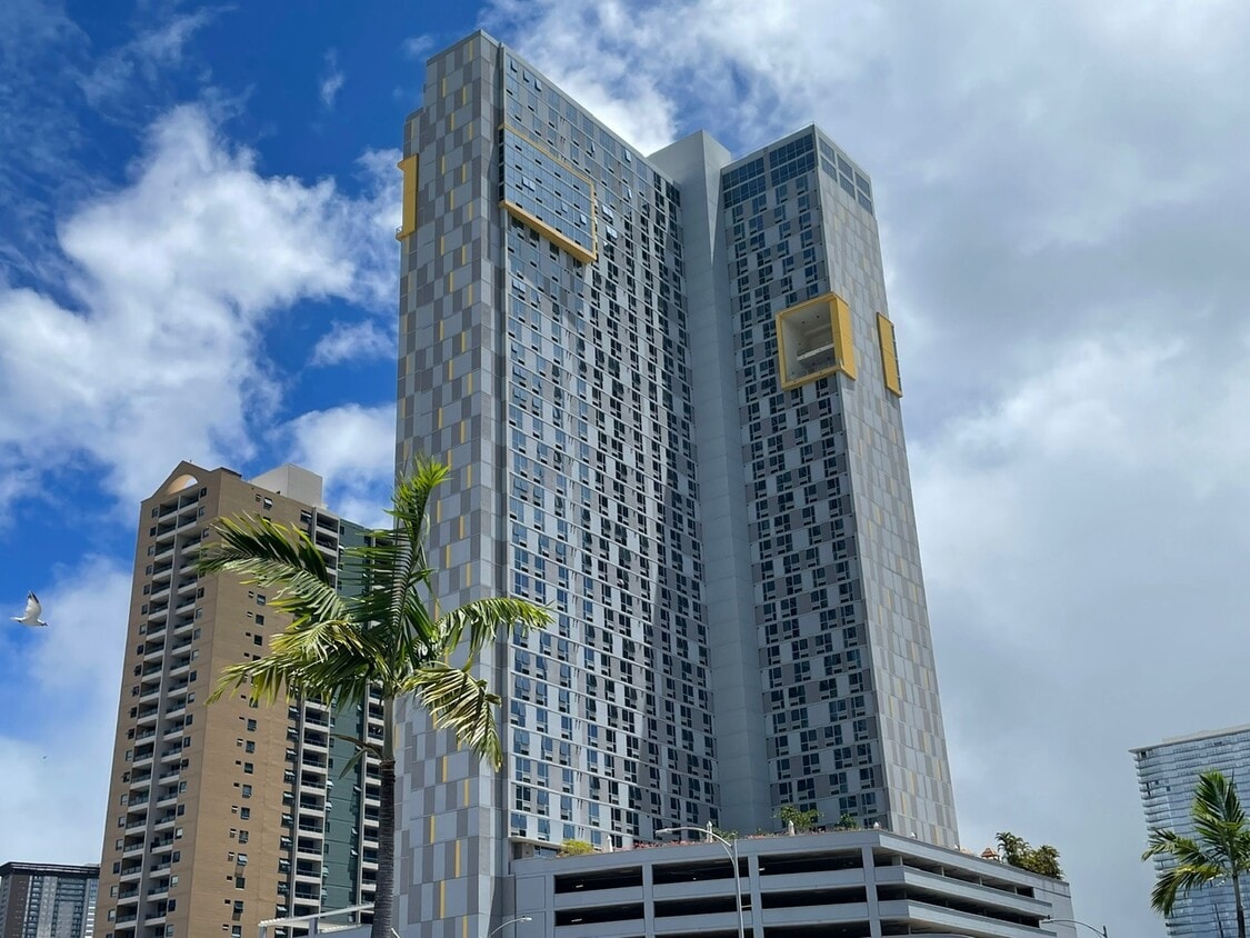 Photo - 988 Halekauwila St (Honolulu, HI)