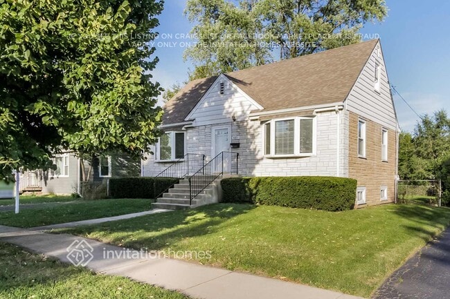 Photo - 485 N Beverly Ave