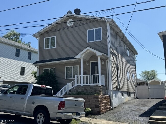 Photo - 137 Boston Ave