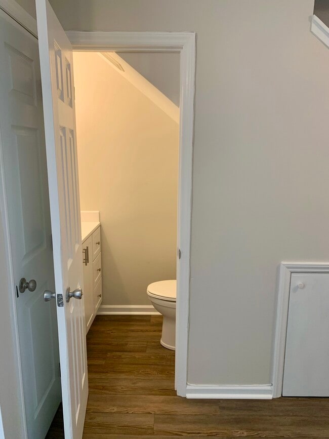 Photo - 2906 Old Mill Stream Ct