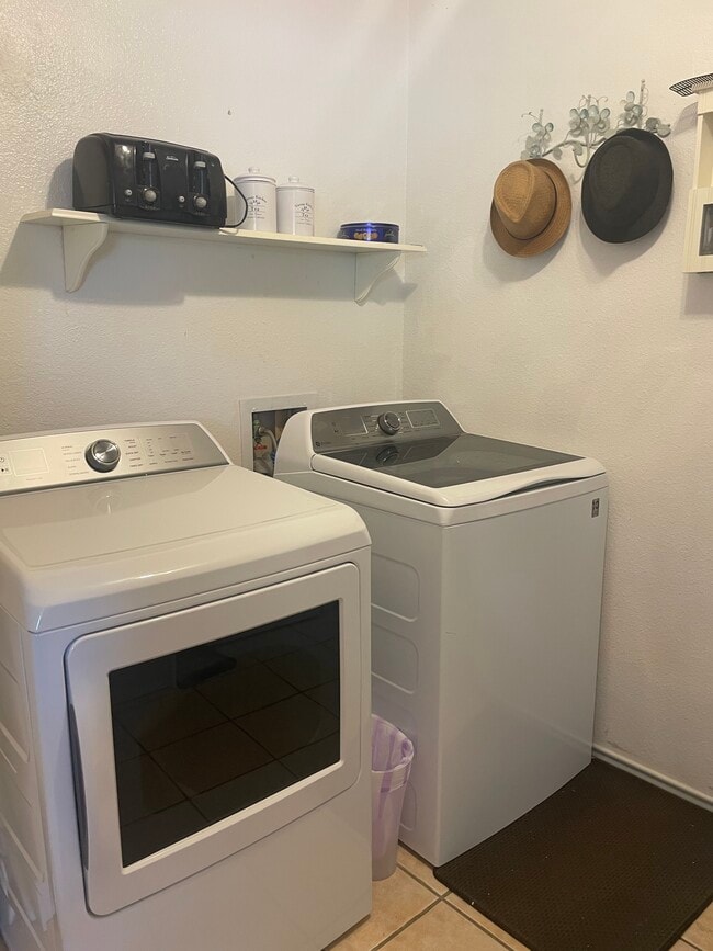 Photo - 124 Barcelona Ave