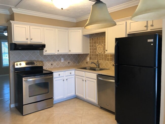 Photo - 2/1 Duplex with Fenced Backyard!