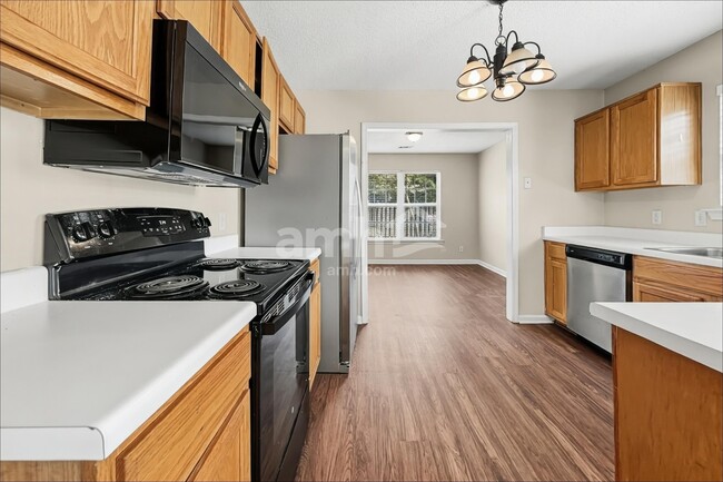 22 Weber Ct