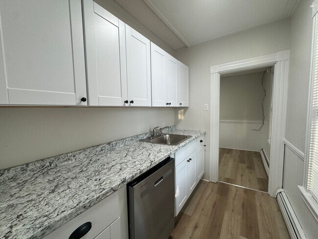 Photo - 16 Avon St Unit 6