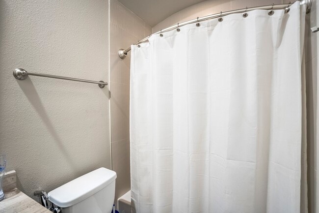 Photo - 2131 McIlhenny St