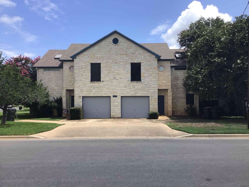 Photo - 2913 Whisper Oaks Ln Townhome