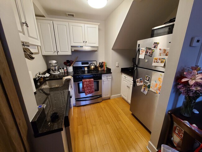 42 Eighth St. Unit 2304