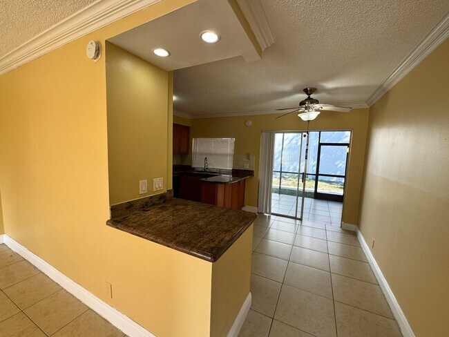 Photo - 4415 Treehouse Ln