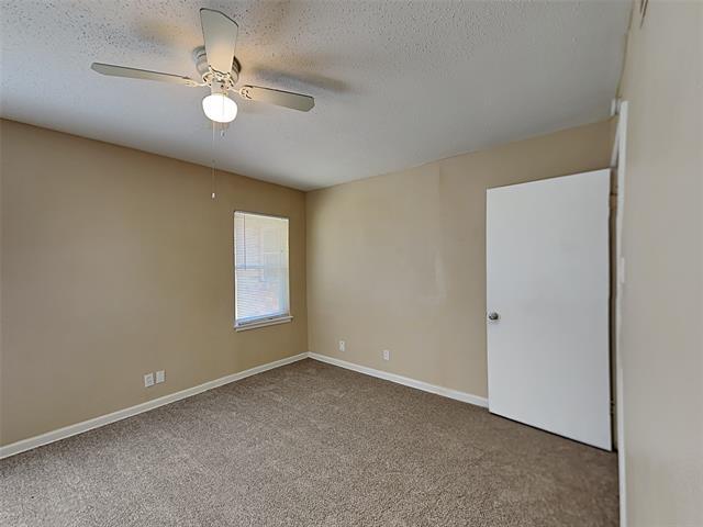 Photo - 649 W Main St