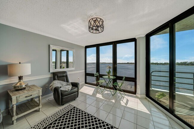 Photo - Lagoon Towers Unit 603