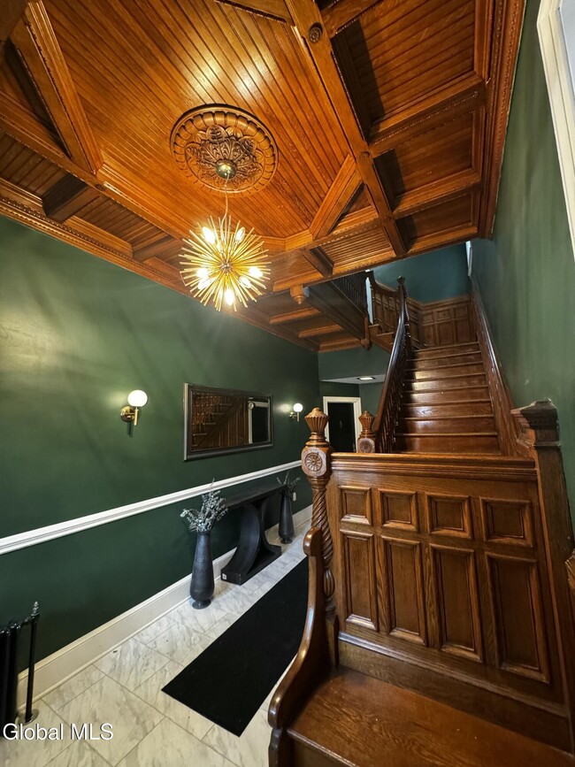 Photo - 612 Union St Unit 2