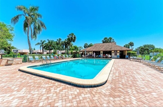 Photo - 6116 43rd St W Unit 401D