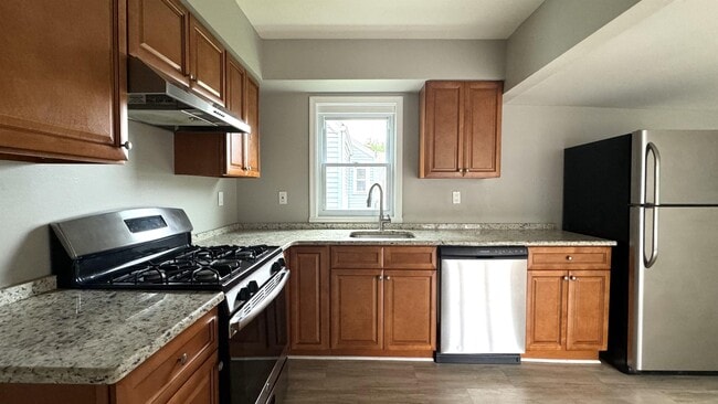 Photo - 20 Union Ave