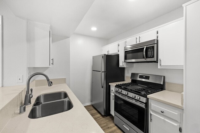 Photo - 4432 Coldwater Canyon