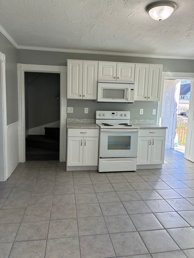 Photo - Fresh and updated 4 bedroom for immediate occupancy