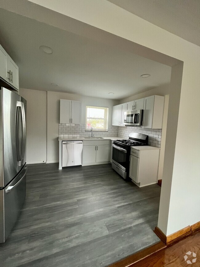 Building Photo - 1500 Fairview Ave Unit B Rental
