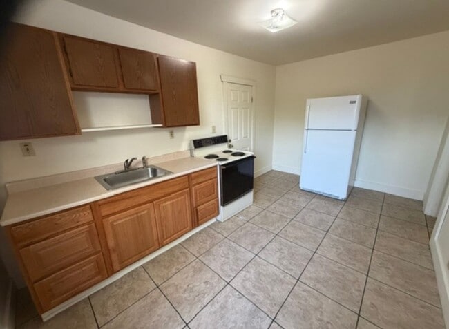 Photo - 210 N Liberty St Unit #3