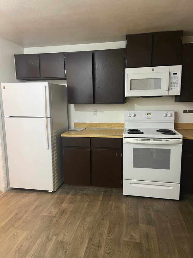 Photo - 266 E Center St Unit 266