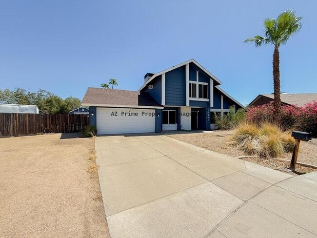 Building Photo - 15851 N 24th Ave