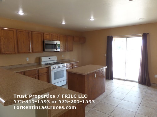 Photo - Spacious 4/2 close to WSMR and NASA