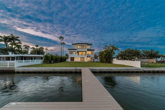 Photo - 3 Treasure Ln