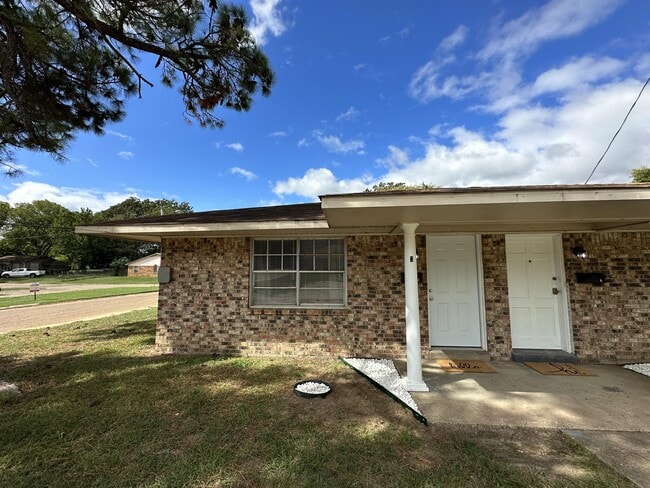 Photo - 3800 Pine St Unit 3 - PW5