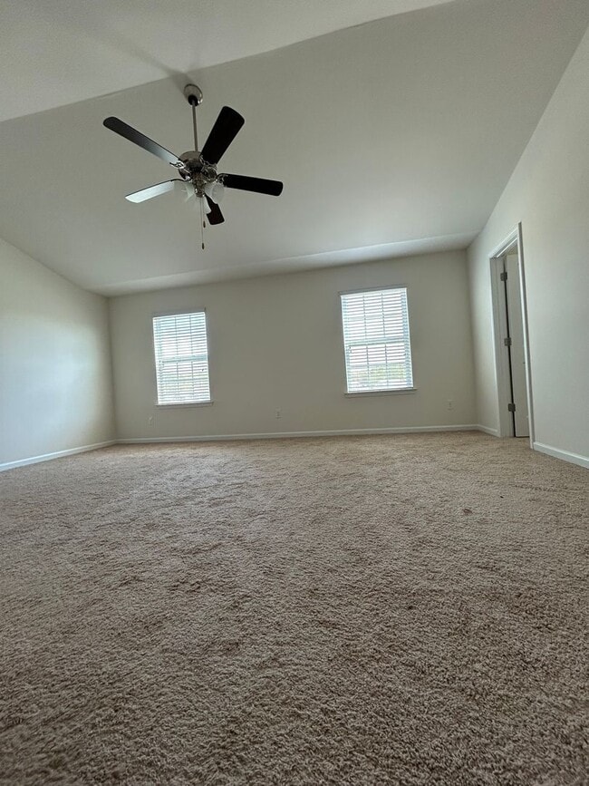 Photo - Beautiful 3-Bed, 2.5 Bath Home with Open F...