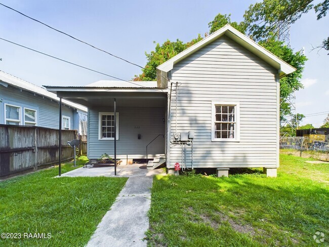 Building Photo - 522 Lafayette St Rental