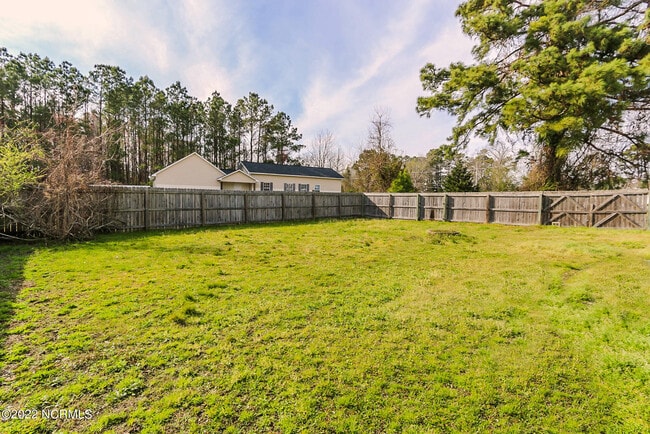 Photo - 102 S Park Ln