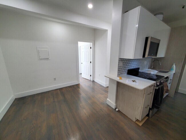 Photo - 5 Peterborough St Unit 25