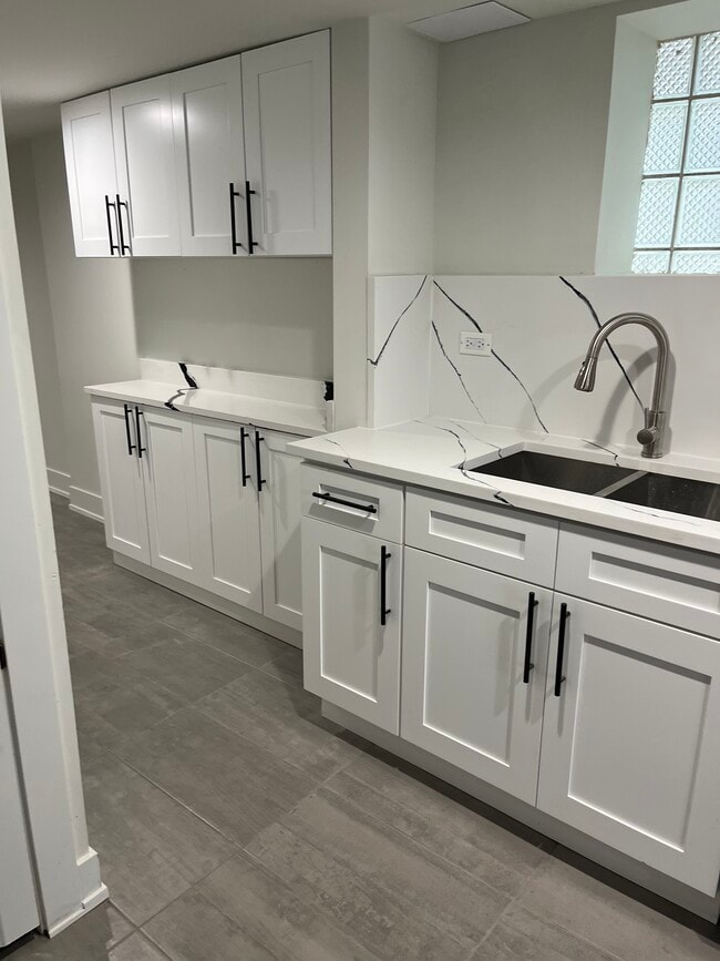 Photo - 5624 N Marmora Ave Unit 1a