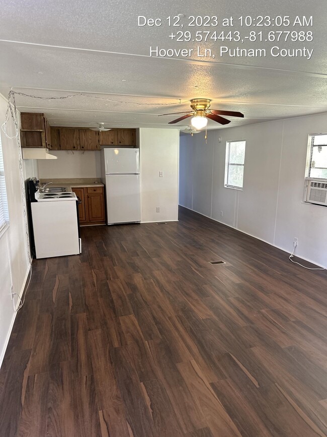 Building Photo - 102 Hoover Ln Rental