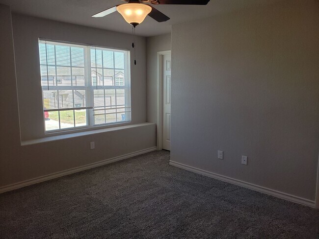 Photo - Townhome for rent